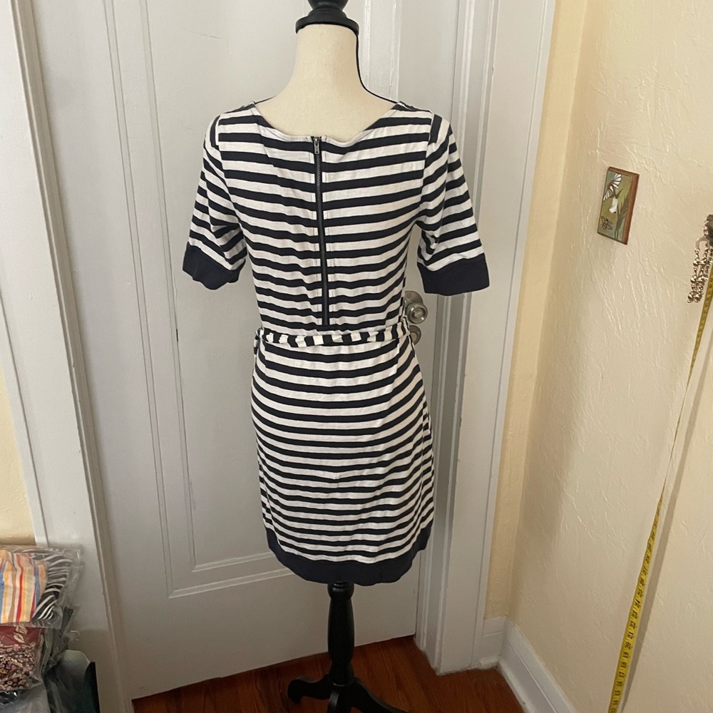 Banana Republic Dress Black Stripe Short Sleeve Sheath Back Zips Size Small - Picture 3 of 5